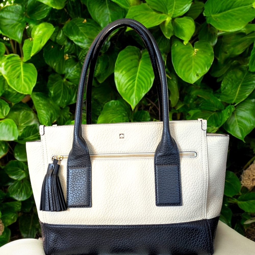 Elegant Black and Cream Tote Bag